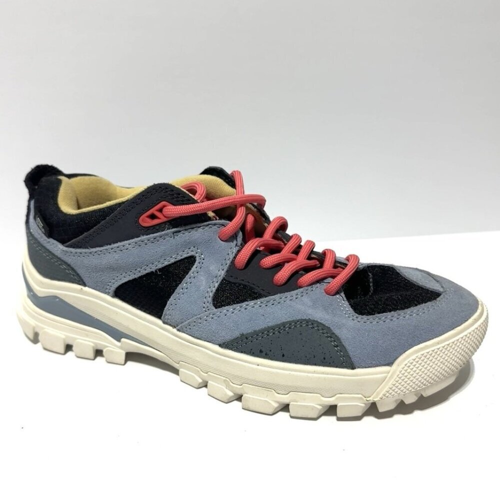Vans AMZN Trailhead Sneakers Size 9.5 M Womens